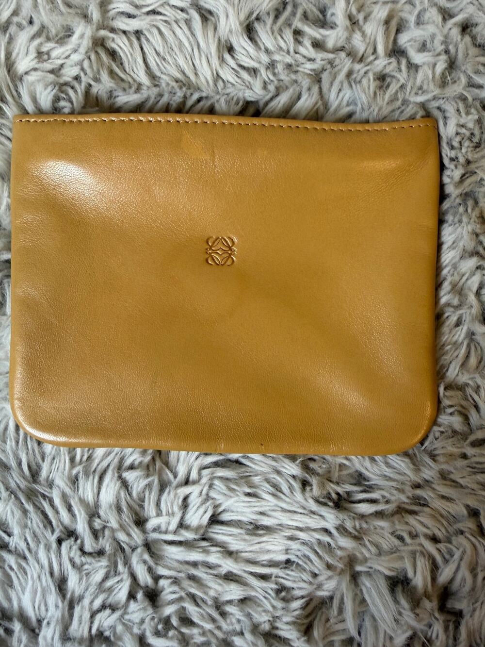 Vintage Loewe Anagram Leather Flat Pouch in camel Brown Coin Wallet authentic